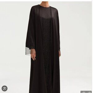 VEILED - Lyana Crystal Satin Abaya - Black